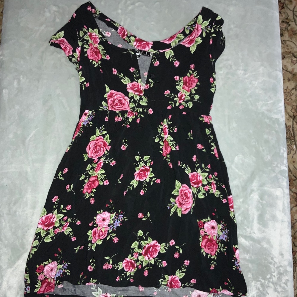 Mini dress